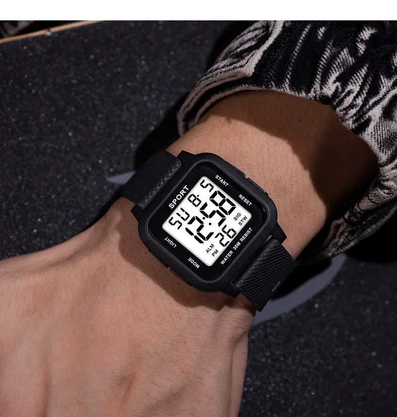 Jam Tangan Olahraga Hitam Jam  - Digital Alarm Clock ulasan dan harga